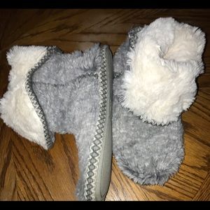 Dearfoams Gray Slipper Boots-  Medium 7-8